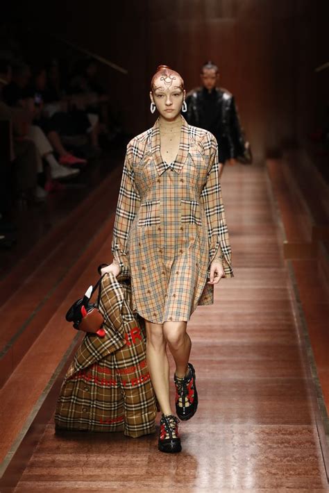 burberry lookbook 2019|burberry runway fashion.